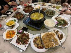 -香巴拉云南餐厅(华莱坞店)