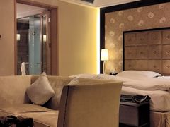 -伯豪瑞廷酒店-天伦阁西餐厅