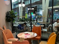 -必胜客(联投东方店)