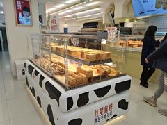 -红星前进面包牛奶公司(君太店)