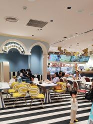 -奈尔宝家庭中心·亲子餐厅(北京东坝万达店)