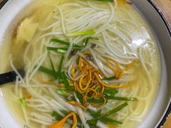 -蜗牛的家旅行主题云南菜餐厅.小酒馆(护国寺店)
