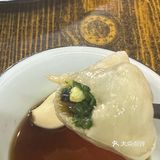 这家的饺子好吃，糖醋里脊也好吃！