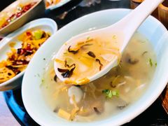 墨鱼蛋酸辣汤-辛香汇·现炒川菜(淮海路百盛店)
