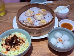 -缸鸭狗(天一广场店)