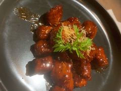 红酒泡沫牛肉粒-荟廷·晶萃(陆家嘴尚悦湾店)