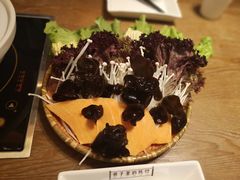 -拾味馆·浓鲜骨汤(光谷天地店)