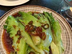 -星河吉酒店-BOND大堂吧·咖啡·简餐