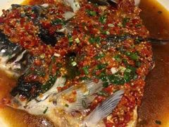 剁椒鱼头-湘小馆剁椒鱼头(金帝商务大厦店)