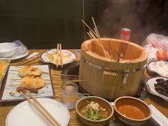 -聚串门儿·东北烧烤(信义坊店)