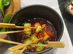 -红鼎豆捞·非遗鲍皇汤火锅(宝丰路店)