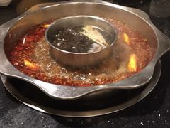 -小天鹅火锅·一线江景洪鼎旗舰店(洪崖洞店)