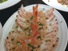 蒜蓉开边蒸大白虾-渝半城经典川粤菜(重庆天地店)