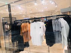 -COS(月星环球港店)