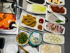 -海底捞火锅(金山百联店)