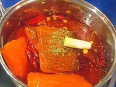 -马路边边麻辣烫(世纪金源店)