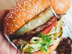 -The Habit Burger Grill 哈比特汉堡(复兴soho店)
