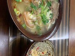 -陈记贵州遵义羊肉粉·酸汤鱼(法华镇路店)