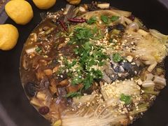 -忆乡情铁锅炖鱼饭店(延庆店)