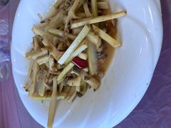 -天乐农家鱼头王(天目湖店)