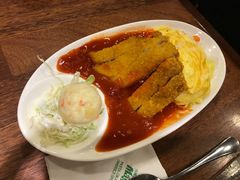 番茄汁猪排蛋包饭-玛格萝妮比萨屋(陆家浜路店)