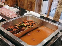 -百年川椒重庆老火锅(光谷店)