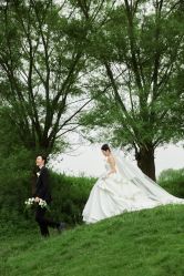 -都市丽人婚纱摄影
