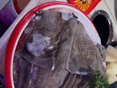-钢管厂五区小郡肝串串香(滨江店)