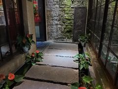 -70后饭吧(府河街店)