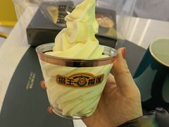 -猫王榴莲世家(三里屯SOHO商场店)