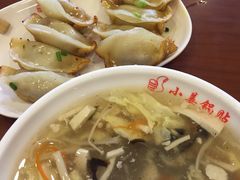 酸辣汤-小姜锅贴(凤凰街店)