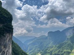 -鹿院坪生态旅游景区
