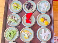 -桥香园过桥米线(国贸店)