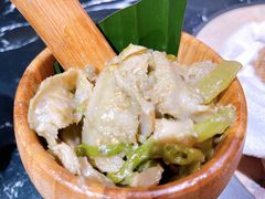 舂青花椒牛肚-云海肴云南菜·蒸汽石锅鱼(青岛万象城店)