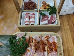 -柠檬花院烤肉·会议团建·聚会·求婚(三圣乡店)