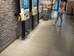 -麦当劳(广州新港东路第二分店)