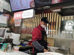 -钟方模白家肥肠粉(春熙店)