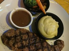 -MARU玛露音乐餐厅(大学路店)