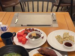 -苏州知音温德姆至尊酒店·四季海鲜自助餐厅(汾湖店)