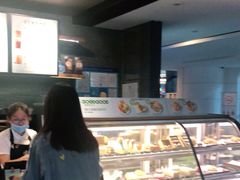 -星巴克(上海虹桥南丰城办公楼店)