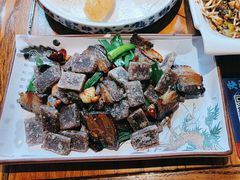 -快活林酸汤鱼鲜品火锅店(甲秀楼店)
