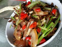 -独一佳老胡湘菜馆(矿山路店)