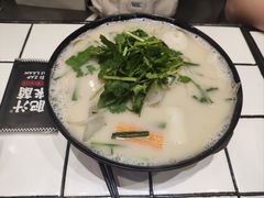 -肥汁米蘭香港米线(长宁来福士店)