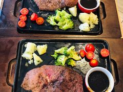 -必胜客(鼓楼店)