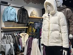 -百联奥特莱斯广场(南京店)