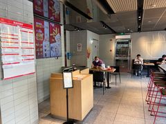 -麦当劳(四平路店)