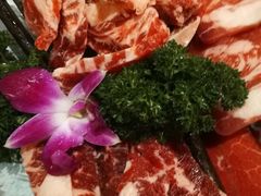 -明洞阿姨·韩式酱蟹烤肉·创意料理(三元桥店)