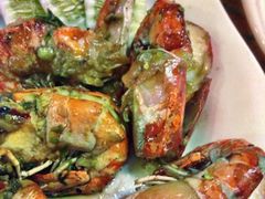 -J Daeng Seafood