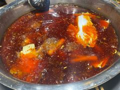 -肖肖酸萝卜鱼火锅(总店)