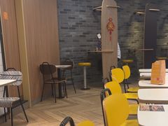 -麦当劳(虹口星荟中心店)